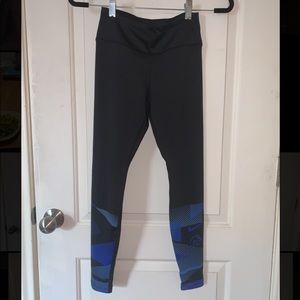 Nike Boise State University leggings